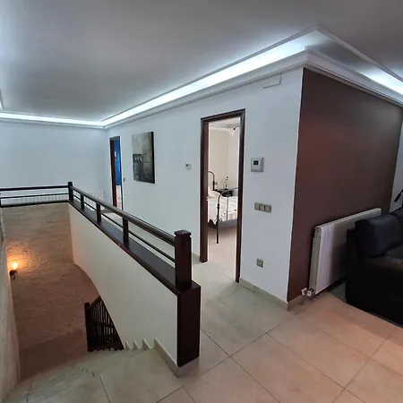 Holiday home Magnifica Familiar Con Piscina A 8km Playa Tordera